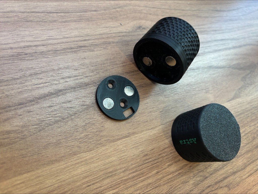 Motion sensor device photo 2